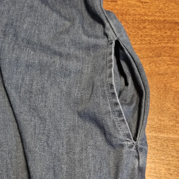 Denim Dress Blue V-Neck 3/4 Length Puff Sleeves Midi Dress NWT Size Large - Picture 7 of 11